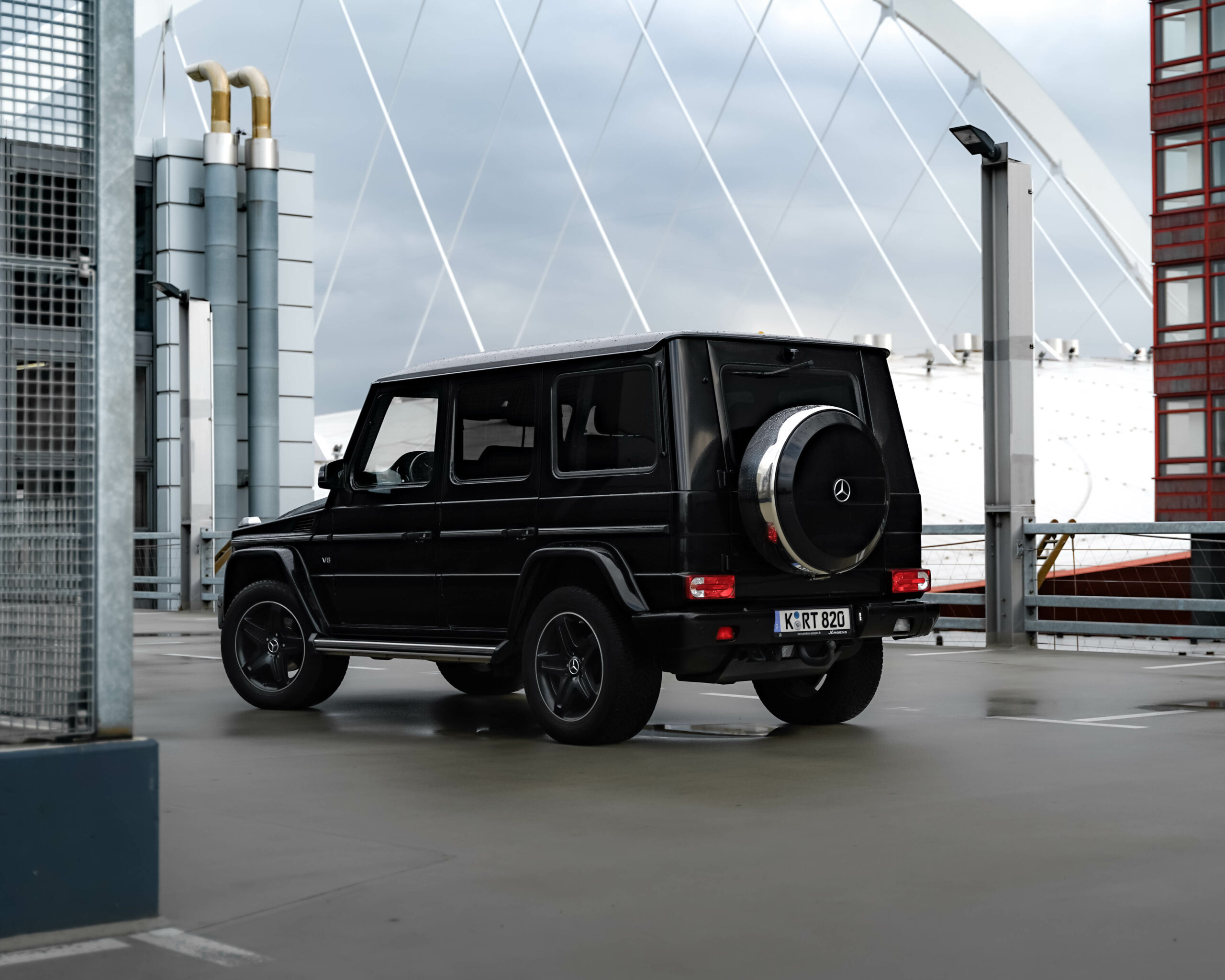 Mercedes G500 side view rent time back view cologne